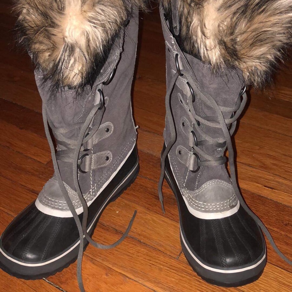 Sorel Joan of arc grey snow winter boots